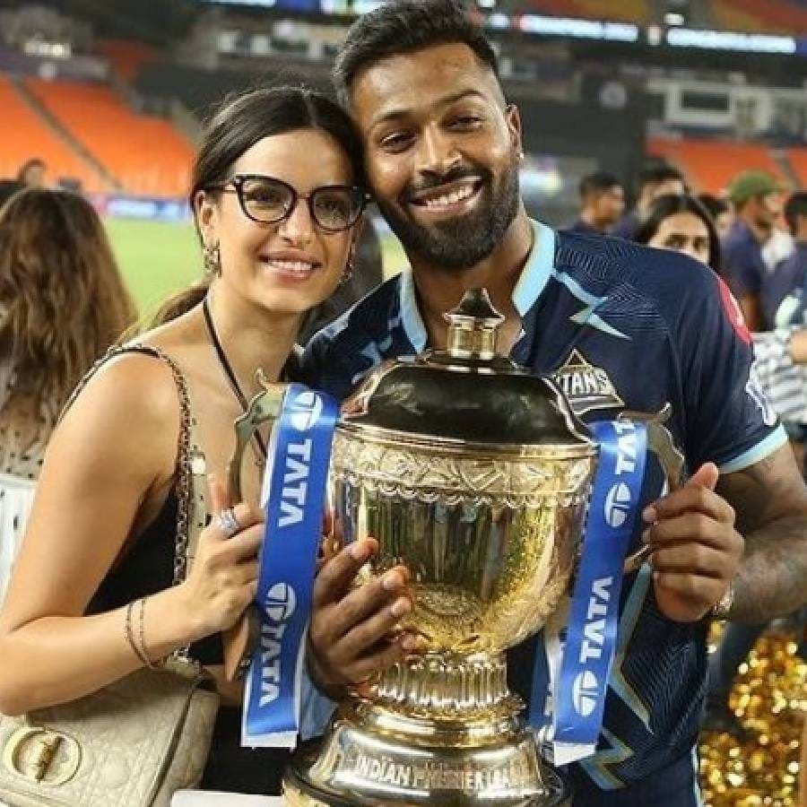 मागच्या काही दिवसांपासून हार्दीक पांड्या चांगली कामगिरी करत असून विश्वचषक स्पर्धेत चांगली कामगिरी करेल अशी शक्यता आहे.