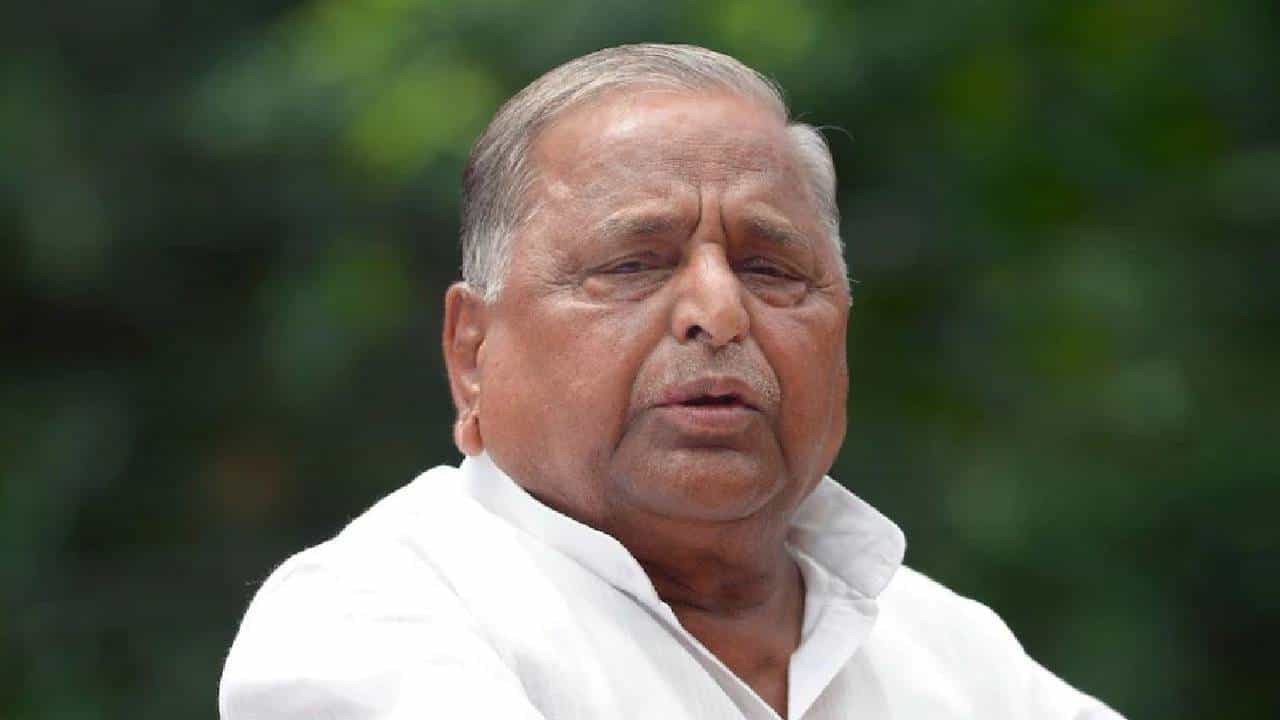 धरतीपुत्र अनंतात विलीन; मुलायम सिंह यादव यांच्यावर अंत्यसंस्कार...