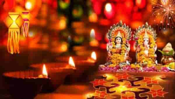 Diwali 2022: हा आहे लक्ष्मी पूजनाचा योग्य विधी, जाणून घ्या मुहूर्त आणि पूजा साहित्य