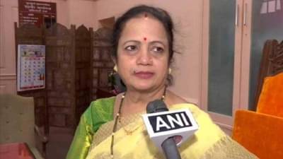 ऋतुजा लटके यांचा राजीनामा का मंजूर होत नाही?; किशोरी पेडणेकर यांनी सांगितलं नेमकं कारण