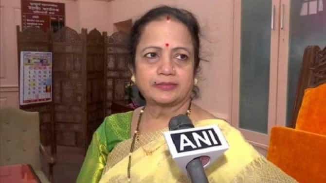 ऋतुजा लटके यांचा राजीनामा का मंजूर होत नाही?; किशोरी पेडणेकर यांनी सांगितलं नेमकं कारण