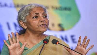 Budget : पुढील बजेटमध्ये जनतेसाठी खास भेट, अर्थमंत्री म्हणाल्या हे बदल होतील थेट..