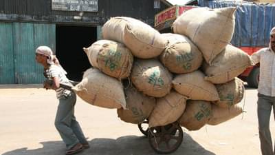 देशात मंदी आली की नाही हे सामान्य माणसाला कसे कळेल? मंदीबद्दलच्या या गोष्टी प्रत्येकाला असाव्या माहिती