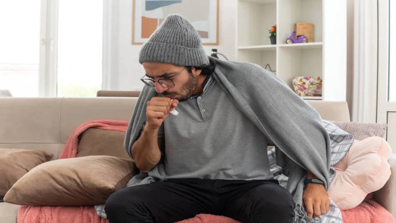 Cold and Cough बदलत्या हवामानामुळे आजारी पडण्यापासून रोखतील ' हे