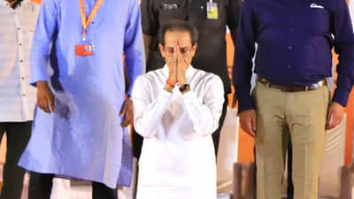 उद्धवसाहेब काळजी नसावी... मी मरेपर्यंत तुमच्यासोबतच राहणार, कुठेही जाणार नाही! या नेत्याचा ठाकरेंना शब्द