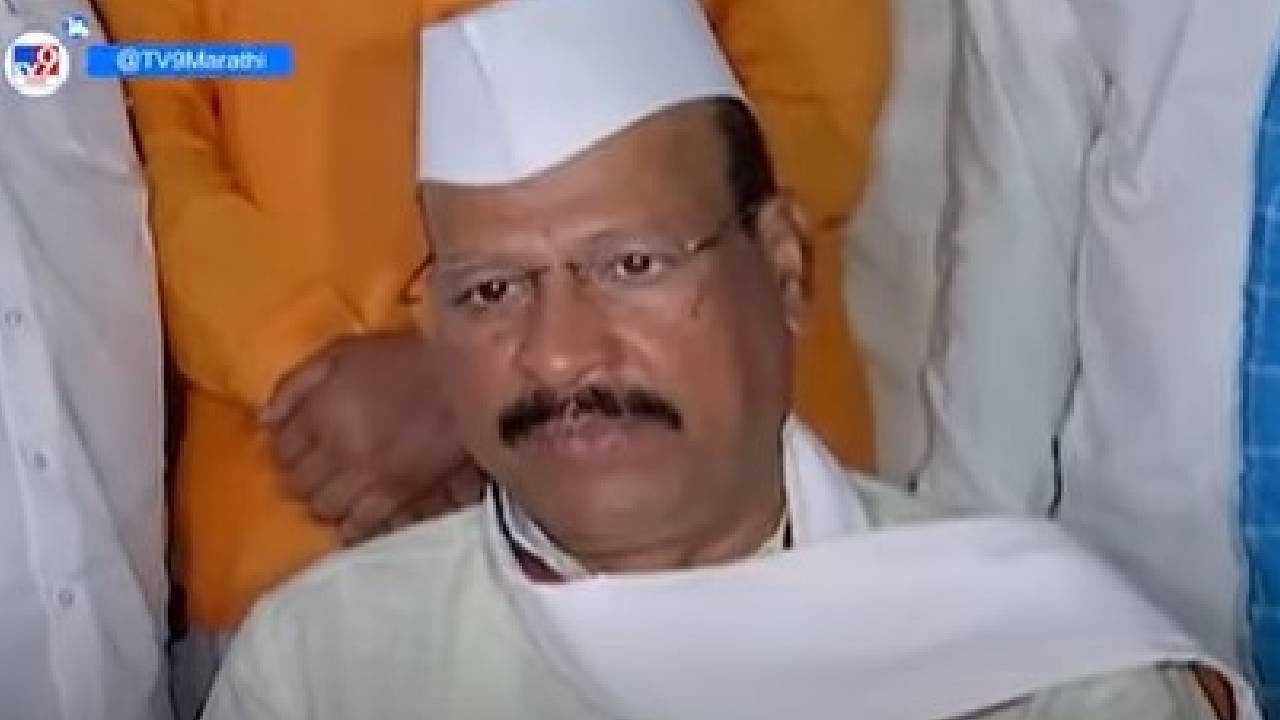 पंढरपुरात लढले, अंधेरीत नाही लढले, यातला फरक काय?; रावसाहेब दानवेंना विचारा पंढरपुरात लढले, अंधेरीत नाही लढले, यातला फरक काय?; रावसाहेब दानवेंना विचारा