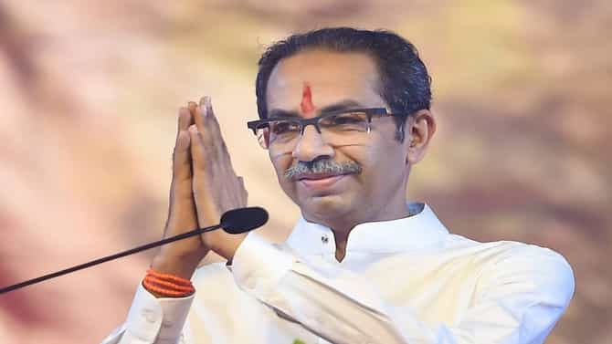 माजी मंत्री आज हाती बांधणार शिवबंधन; संजय राठोड यांना शह देण्यासाठी उद्धव ठाकरेंचा नवा प्लॅन