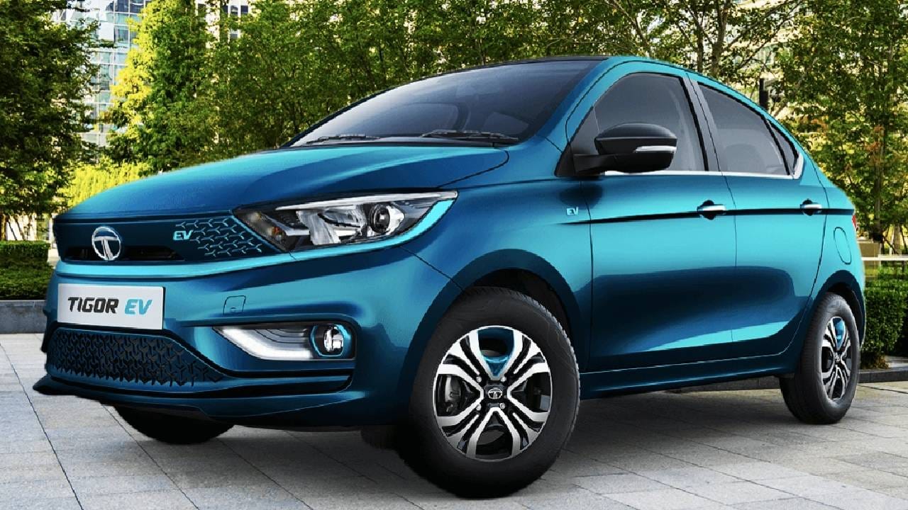 Diwali 2022 दिवाळीत इलेक्ट्रिक कार खरेदी करायची आहे? ही बँक देत आहे