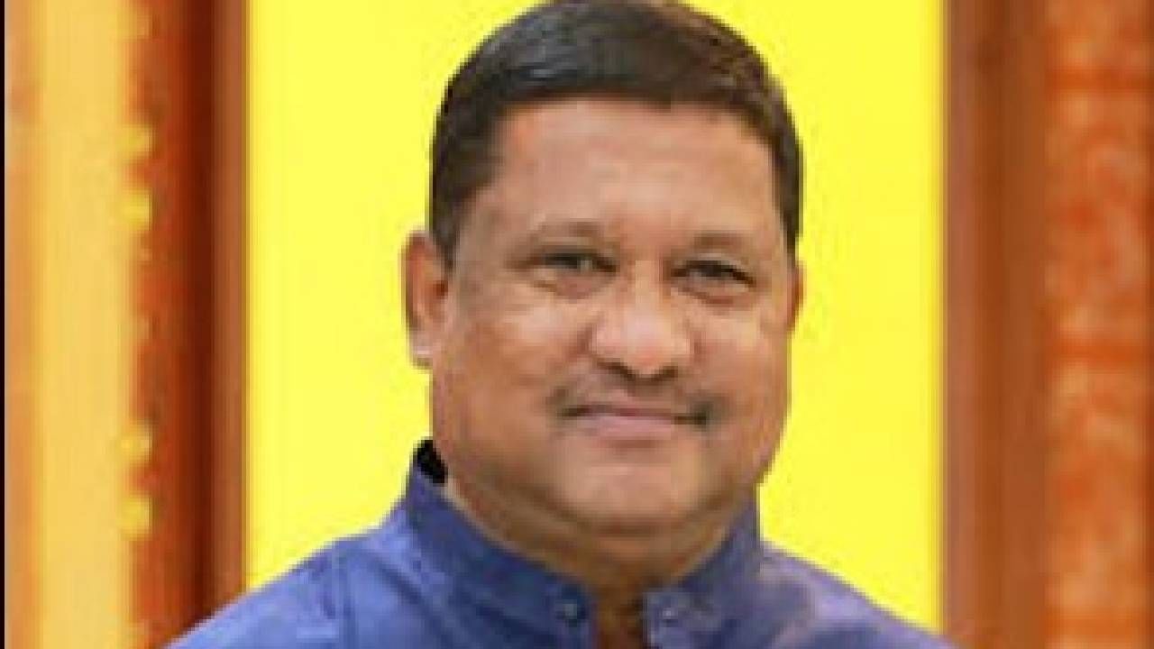 एक महिना होऊनही अद्याप विद्यार्थ्यांना बॅग्स मिळाल्याच नाहीत, या भाजप आमदारानं असा साजरा केला मोदींचा वाढदिवस एक महिना होऊनही अद्याप विद्यार्थ्यांना बॅग्स मिळाल्याच नाहीत, या भाजप आमदारानं असा साजरा केला मोदींचा वाढदिवस