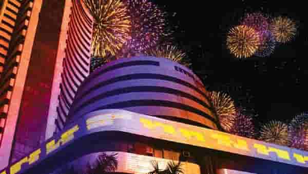 Stock Market : क्या बात है, गुंतवणूकदारांसाठी एका तासांचा स्पेशल शेअर ट्रेडिंग, दिवाळीच्या सुट्यांमध्ये या दिवशी साधा मुहूर्त
