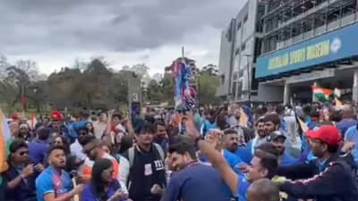 IND vs PAK मॅचआधी फुल सेलिब्रेशन, मेलबर्नमध्ये लुंगी डान्स VIDEO व्हायरल