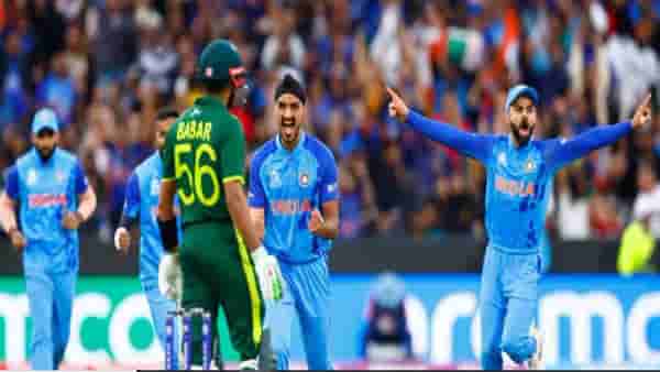 IND vs PAK T20 World Cup: टीम इंडियाला विजयासाठी 160 धावांच टार्गेट
