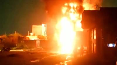 ...म्हणून दारुचं व्यसन वाईट, 10 रुपये कमी पडले, गड्यानं दुकान पेटवून मालकालाही पेटवलं...