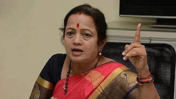 राणा दाम्पत्याची नौटंकी सर्वांनाच माहिती, किशोरी पेडणेकरांचा पुन्हा हल्लाबोल