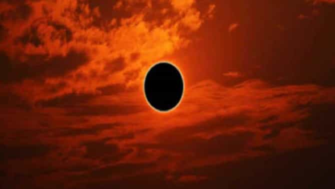 Surya Grahan | आज सूर्यग्रहण, या राशीने जोडीदाराच्या आरोग्याची काळजी घ्यावी....