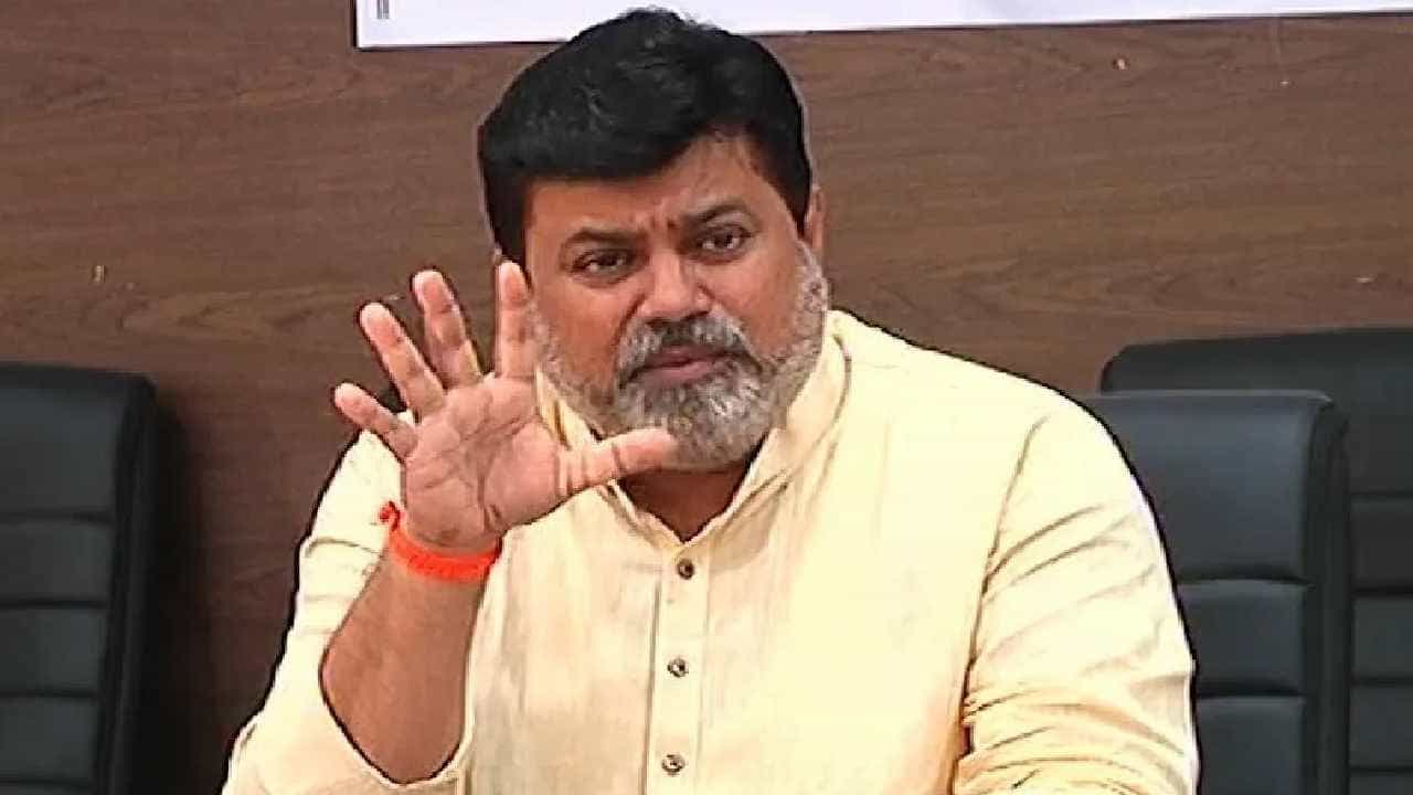 शिंदे-फडणवीस सरकारच्या कामामुळे अनेकांना दु्:ख होतंय; उदय सामंत यांचा टोला