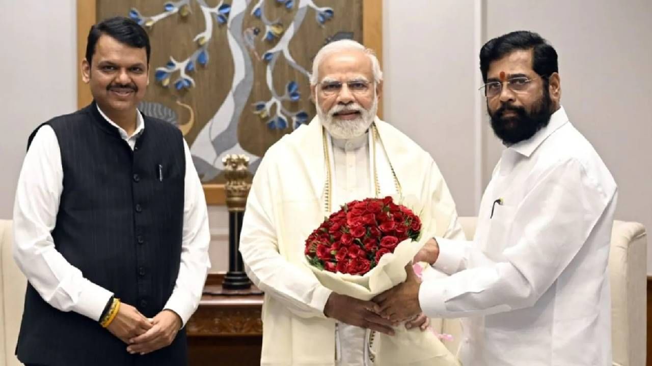 मोठे उद्योग राज्याबाहेर गेल्यानंतर केंद्र सरकारकडून महाराष्ट्रासाठी दोन प्रकल्पांची घोषणा मोठे उद्योग राज्याबाहेर गेल्यानंतर केंद्र सरकारकडून महाराष्ट्रासाठी दोन प्रकल्पांची घोषणा
