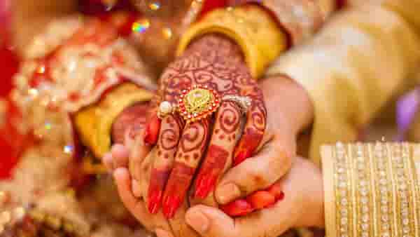 एका लग्नाची भयंकर गोष्ट! तिच्याशी धुमधडाक्यात लग्न, अन् हनीमूनच्या रात्री कळलं ती ती नाही तर...