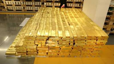 Gold : काय सांगता? 4,00,000 किलो सोने केले खरेदी! कोणी केली ही चढाई..
