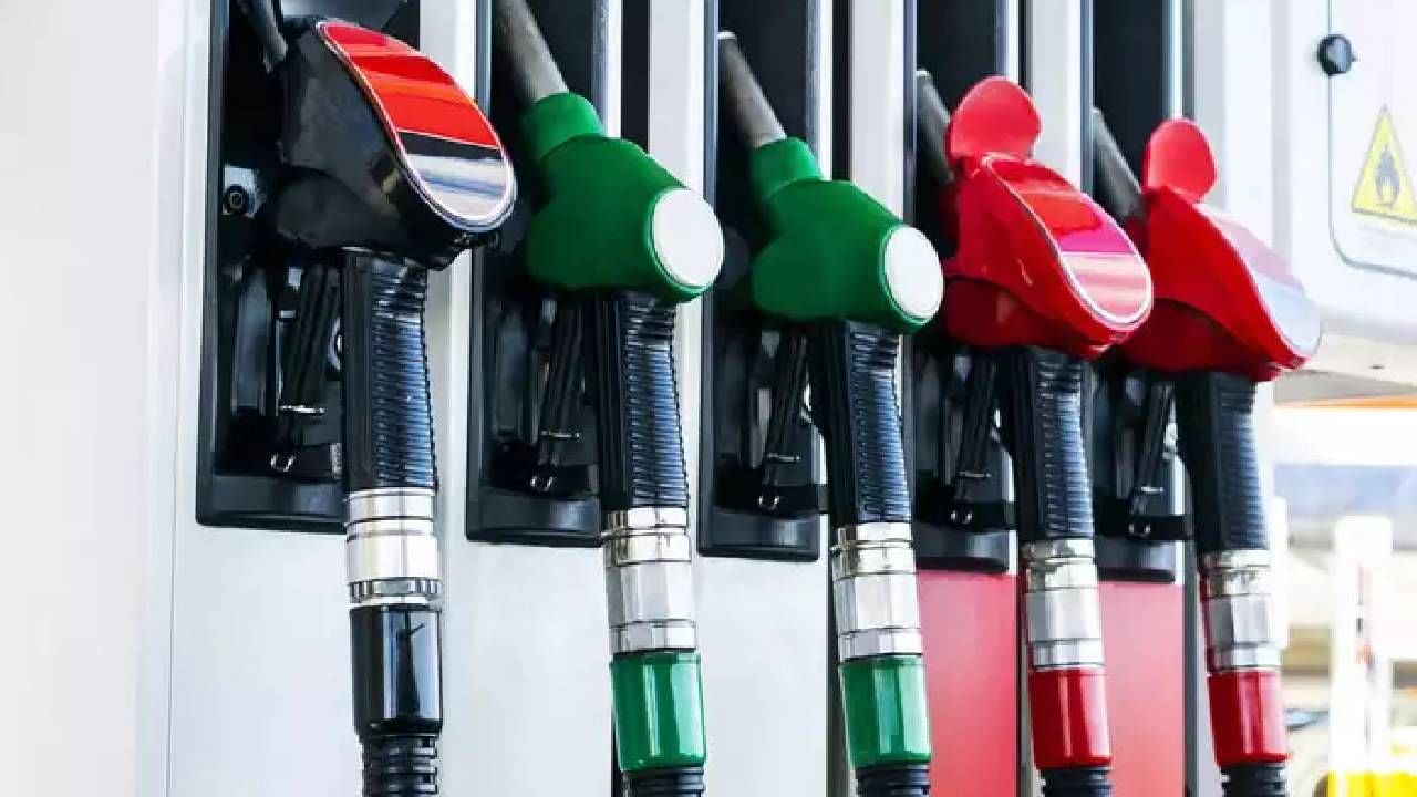 Petrol-Diesel : पेट्रोल-डिझेलच्या किंमती घसरणार? पेट्रोलियम मंत्री हरदीप सिंह पुरी यांचे म्हणणे काय..