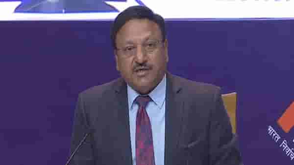 Gujarat Assembly Election 2022 : पंतप्रधान नरेंद्र मोदी यांच्या दौऱ्यामुळे गुजरात निवडणुकीची घोषणा उशिरा?; मुख्य निवडणूक आयुक्त म्हणाले...