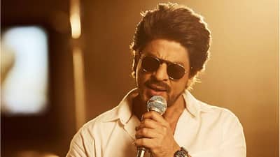 अनुभव शेअर करत शाहरुख खान याने केले जॉन अब्राहमचे काैतुक