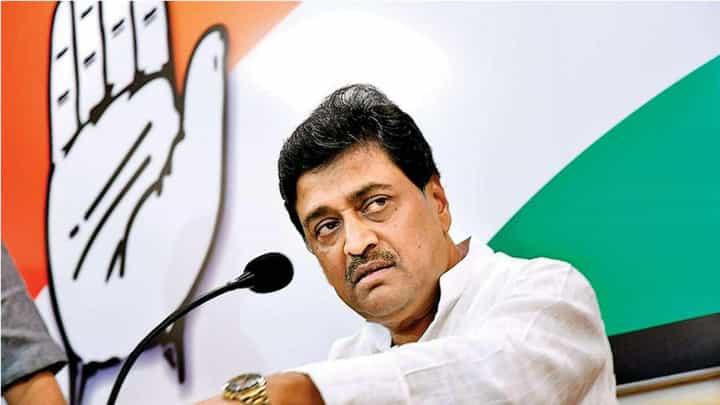 एकिकडे 'हा' बडा नेता काँग्रेसमधून भाजपात जाण्याची चर्चा, तर दुसरीकडे भारत जोडो यात्रेसाठी नेत्याचे परिश्रम! एकिकडे 'हा' बडा नेता काँग्रेसमधून भाजपात जाण्याची चर्चा, तर दुसरीकडे भारत जोडो यात्रेसाठी नेत्याचे परिश्रम!