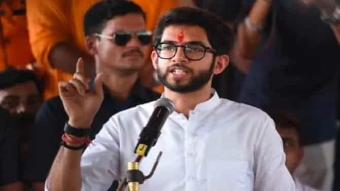 मध्यवर्ती निवडणुकांबाबत उद्धव ठाकरे यांच्यानंतर आदित्य ठाकरे यांचं मोठं विधान