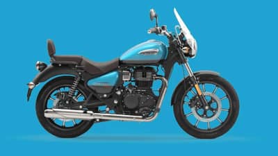 Royal Enfield ची Super Meteor 650 ग्राहकांसाठी सज्ज, बाईकच्या जगतात सगळं काही नवीन