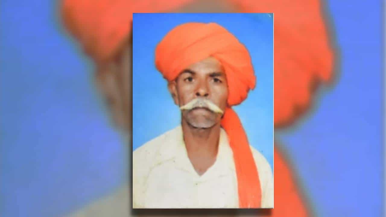 माणुसकीला काळीमा! मुलानं वडिलांना जिवंत जाळण्याचा प्रयत्न केला, कारण...