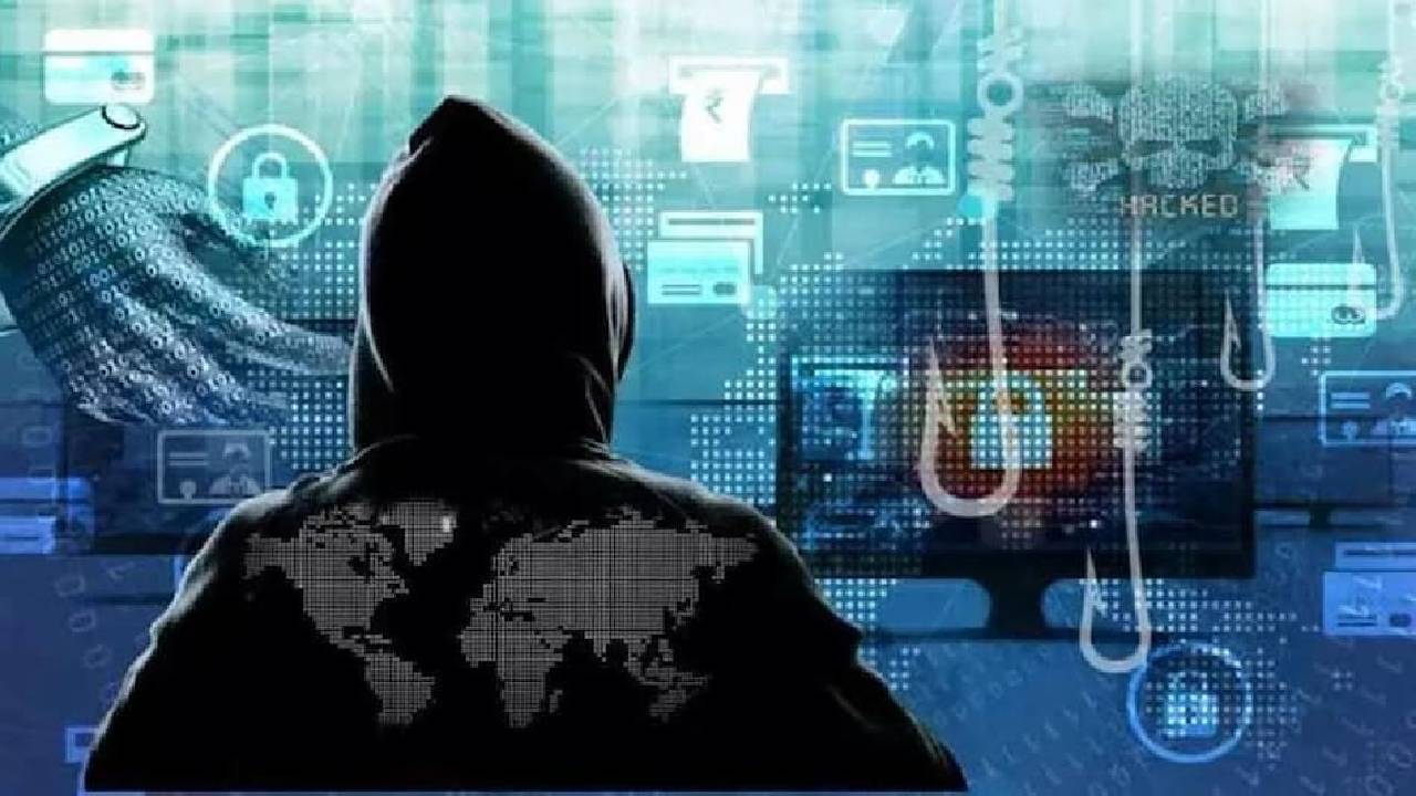 Fraud : एका क्लिक आणि 3 लाखांचा गंडा, तुम्ही गुगलमध्ये हे तर सर्च करत नाही ना..