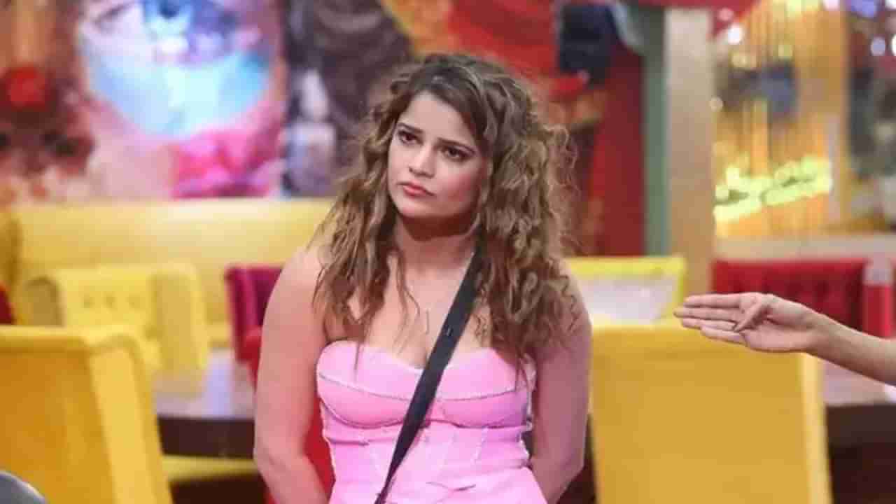 Bigg Boss 16: अर्चना गौतमला शोमधून काढल्यानंतर प्रेक्षकांची बिग बॉसलाच धमकी; म्हणाले..