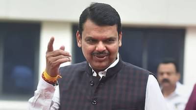 इंग्लंडमध्ये असलेली तलवार आणण्यासाठी आम्ही प्रयत्न करणारच, देवेंद्र फडणवीसांनी आपला पण सांगितला...