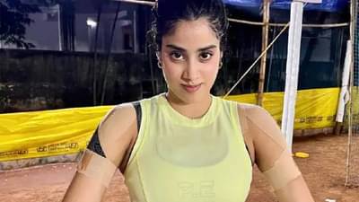 Janhvi Kapoor | शूटिंगदरम्यान जान्हवी कपूरला गंभीर दुखापत, म्हणाली की हे सोप्पे...