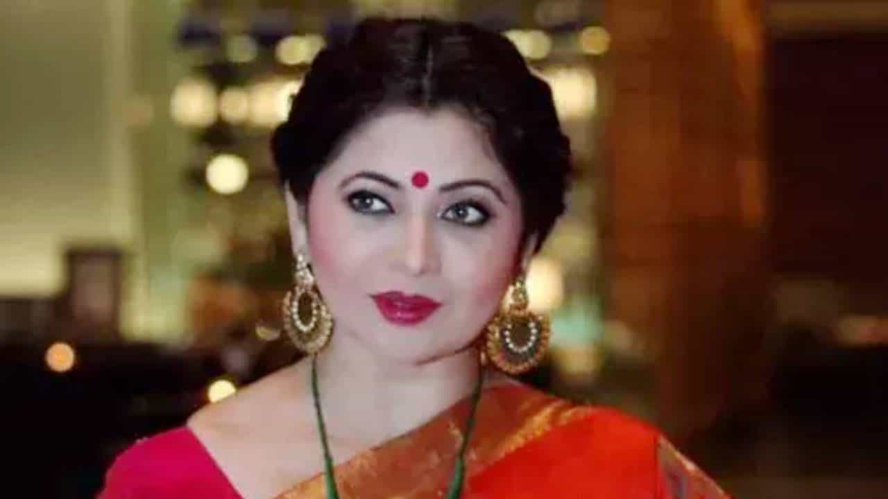 दिपाली सय्यद यांच्या शिंदे गटातील प्रवेशाला भाजपमधूनच कडाडून विरोध; महिला आघाडीचा इशारा काय?