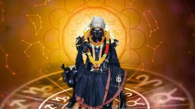 Astrology: 2023 च्या सुरवातीला या राशींना लागणार साडेसाती, शनीचा प्रकोप कमी करण्यासाठी करा हे उपाय