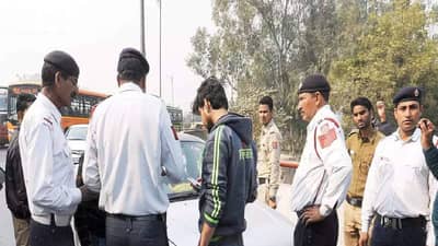 Insurance : विम्याचा दावा PUC प्रमाणपत्राअभावी अडकणार का? नवीन नियमाचा काय आहे सांगावा..