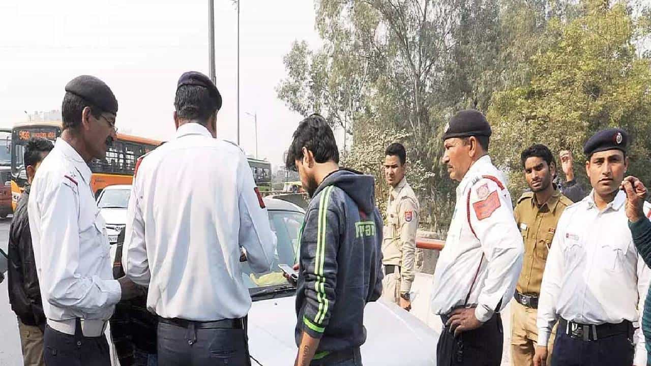 Insurance : विम्याचा दावा PUC प्रमाणपत्राअभावी अडकणार का? नवीन नियमाचा काय आहे सांगावा..