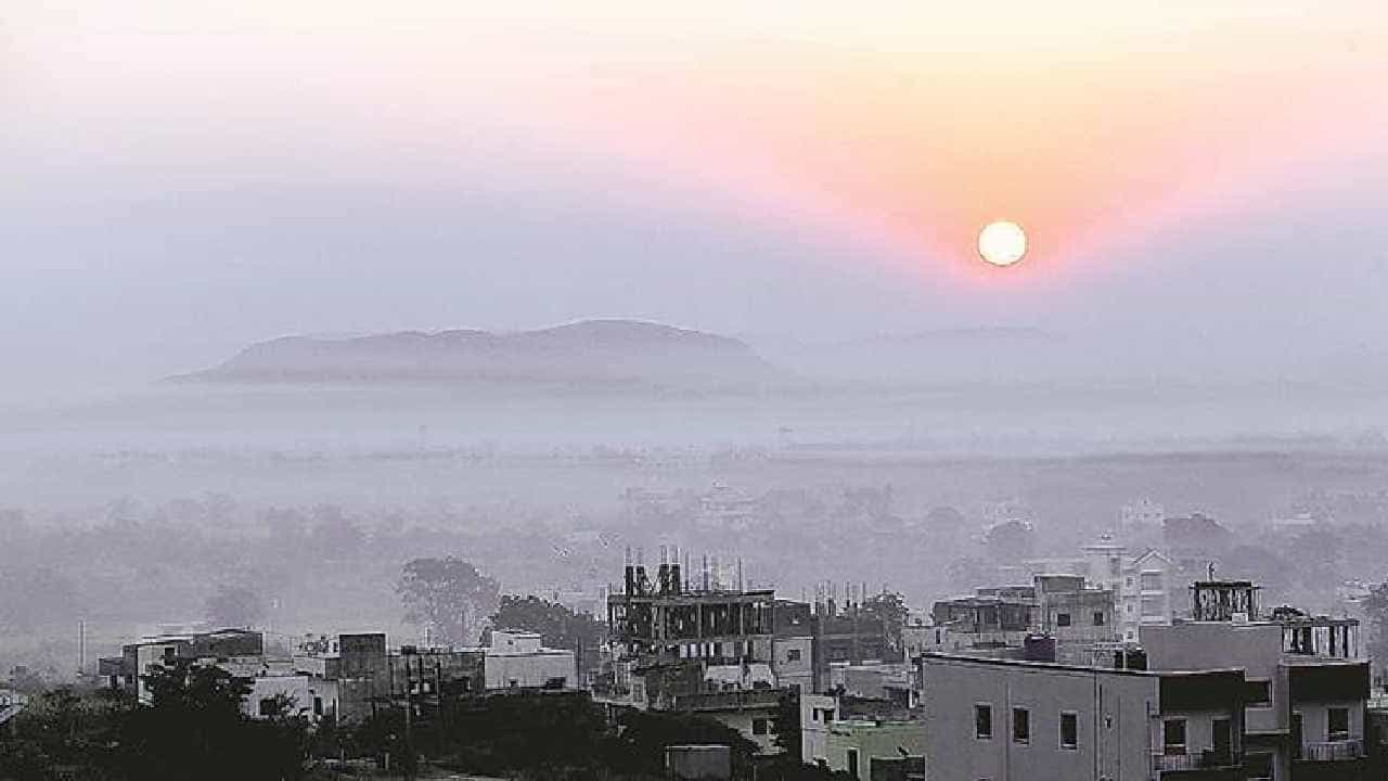 मौसम बदल रहा है, थंडीला सुरुवात, दिवस छोटा अन् रात्र मोठी, राज्यात थंडीची काय स्थिती?
