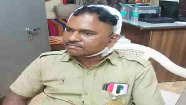 स्कूटी बाजूला करण्यासाठी हॉर्न वाजवला, टोळक्याकडून बसची तोडफोड