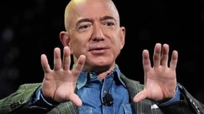 Recession : मंदीबाईने ठोठावला दरवाजा, टीव्ही..कार खरेदीबाबत Amazon च्या मालकाने काय दिला सल्ला..