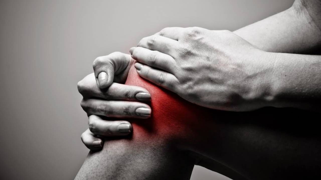 knee pain: अनियमित दिनचर्येमुळे तरूणांमध्ये वाढतोय गुडघेदुखीचा त्रास