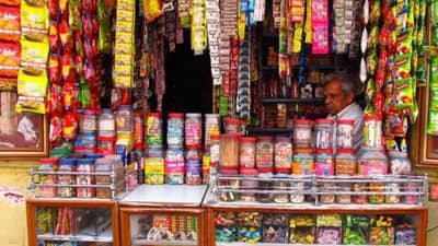 मापात पाप करणाऱ्यांच्या लबाडीला चाप...वैधमापनशास्त्र विभागाकडून कारवाई करत दणका