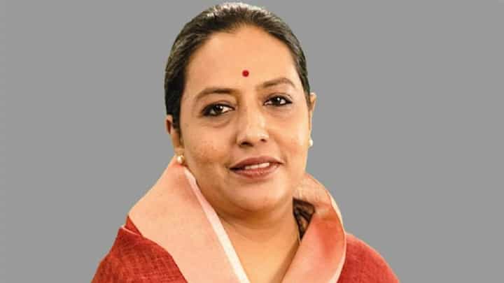 नाना पटोले 'डॅशिंग लीडर', पण... अंतर्गत धुसफूस, यशोमती ठाकुर यांची मोठी प्रतिक्रिया नाना पटोले 'डॅशिंग लीडर', पण... अंतर्गत धुसफूस, यशोमती ठाकुर यांची मोठी प्रतिक्रिया