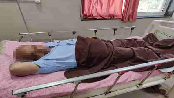 65 वर्षीय वृद्ध प्रवासी गंभीर जखमी, कमरेजवळ फ्रॅक्चर... रिक्षा चालकानं असं काय केलं ?