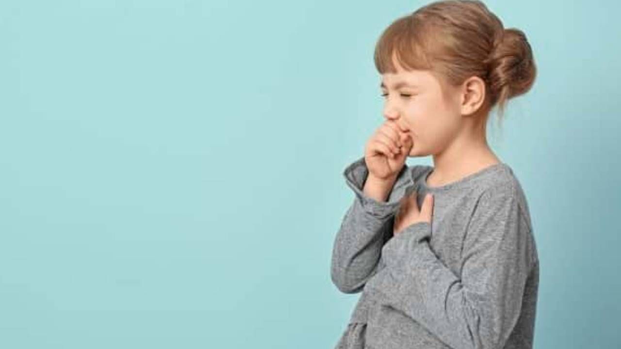 Winter care मुलांच्या खोकल्याकडे करू नका दुर्लक्ष, लगेच घ्या