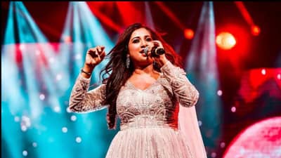 Shreya Ghoshal: म्युझिक कॉन्सर्टनंतर श्रेया घोषालचा आवाजच गेला; चाहत्यांना बसला धक्का!