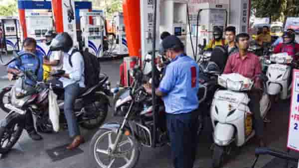 Petrol-Diesel Price : खूषखबर! पेट्रोल-डिझेलच्या किंमतीत लवकरच कपात, इतक्या रुपयांनी भाव उतरणार..तुम्हाला मिळणार दिलासा?