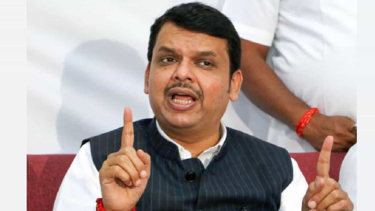 ...तर मुख्यमंत्री विरोधकांची ती इच्छाही पूर्ण करतील, देवेंद्र फडणवीस यांचं मिश्किल उत्तर