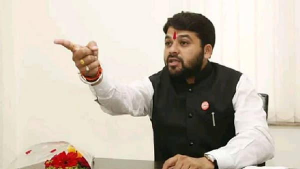 रविकांत तुपकर यांनी दिला आत्मदहनाचा इशारा, काय आहे कारण?
